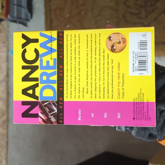 Nancy Drew: Murder On The Set - Picture 2 of 2